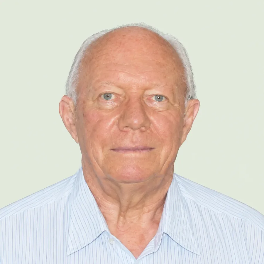 R. Flinth, Chairman